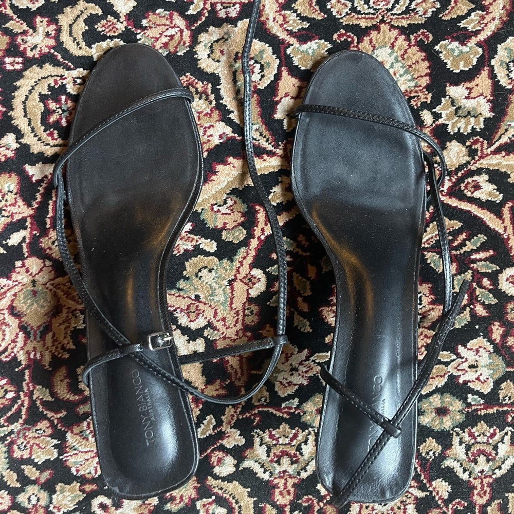 Tony bianco low strappy black heel size 10